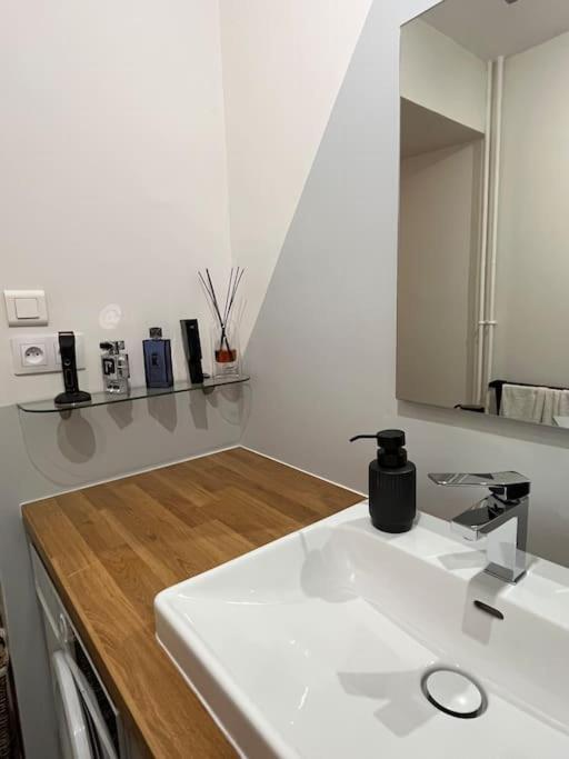 Paisible T2 Apartamento Villeurbanne Exterior foto